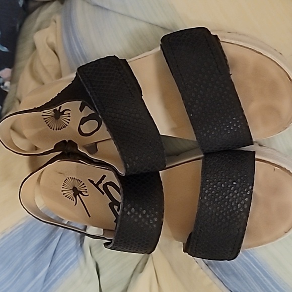 OTBT - Montane Black Platform Wedge Size 8M - Picture 1 of 12